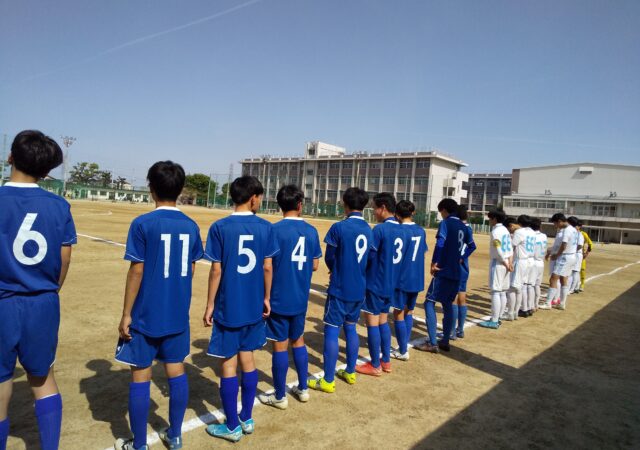 サッカー部 U 18サッカーリーグ前期６節 東大谷戦 結果 部活動topics 単位制授業 広いグラウンドで部活も活発な大阪府堺市の公立高校 大阪府立鳳高等学校